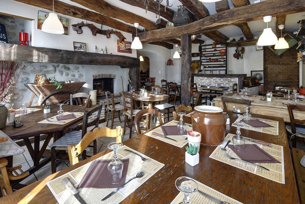 Hotel Restaurant Chez Pito Busque Eksteriør bilde